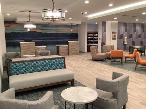 La Quinta Inn & Suites by Wyndham Littleton