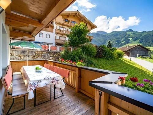Outdoor Pictures 21