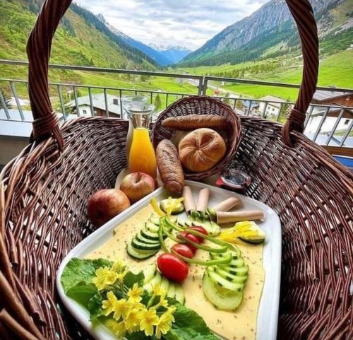 Mondschein Hotel & Chalet