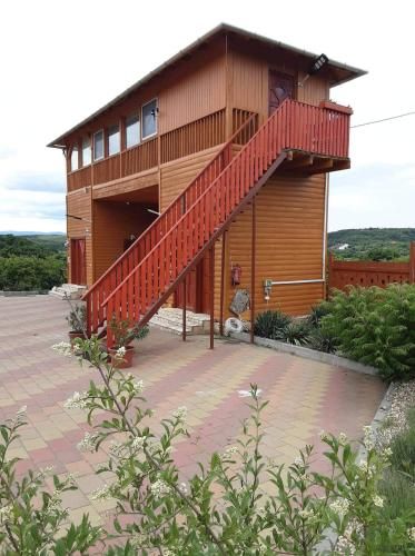 Outdoor Pictures 1
