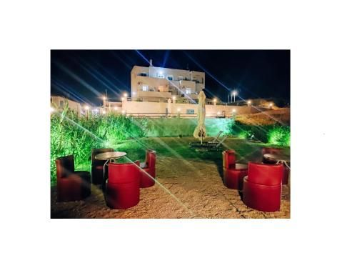 Outdoor Pictures 24
