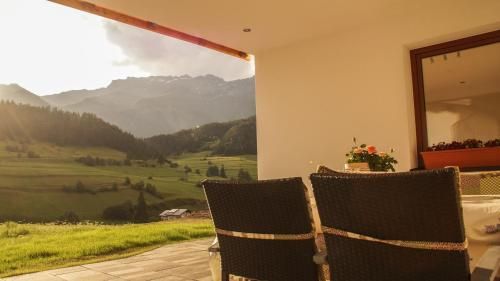 Outdoor Pictures 21