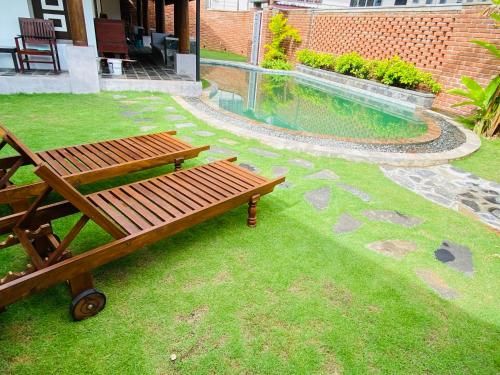 Outdoor Pictures 24