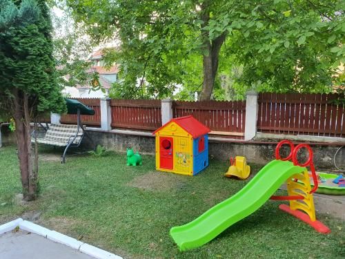 Outdoor Pictures 8