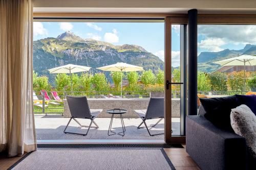 Outdoor Pictures 21