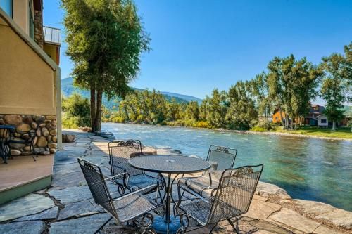 Outdoor Pictures 23