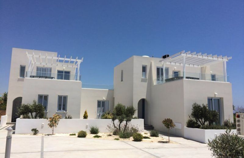 WaveBreeze Villas