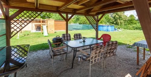 Outdoor Pictures 21