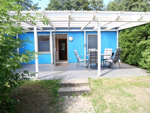 Neu "Blaues Haus am See mit Boot"