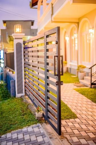 Outdoor Pictures 22