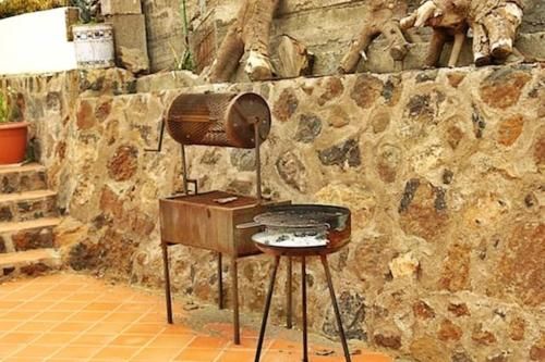 One bedroom house with shared pool enclosed garden and wifi at San Cristobal de La Laguna