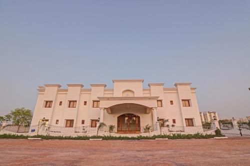 Ratna Vilas Palace