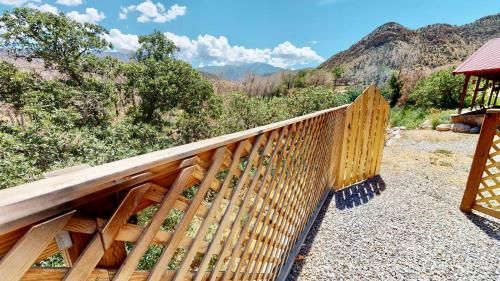 Outdoor Pictures 24