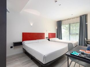Hotel Image 2