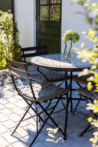 Outdoor Pictures 23