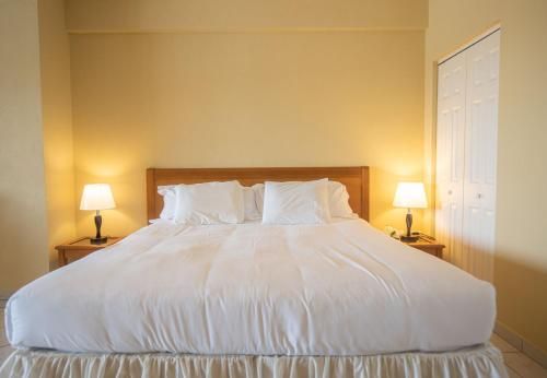 Bay Harbor Luxury 1 bedroom apartments