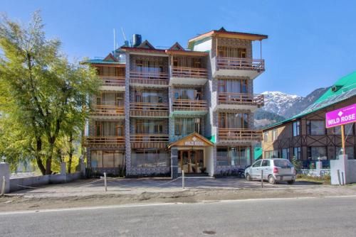 HOTEL WILD ROSE