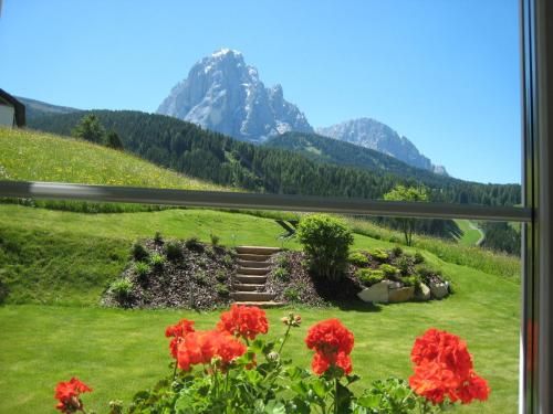 Outdoor Pictures 10