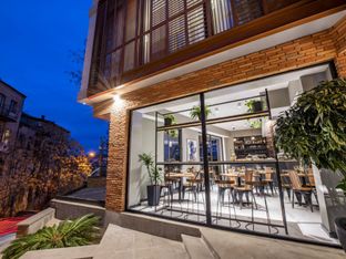 Hotel Image 1