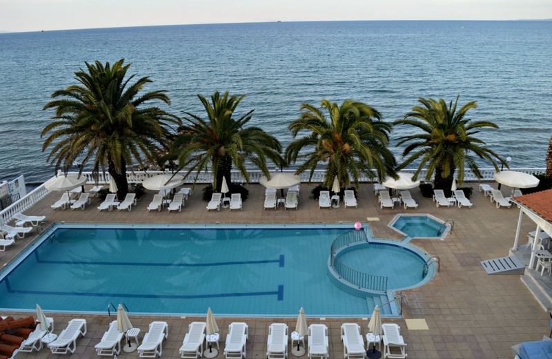 Paradise Beach Hotel