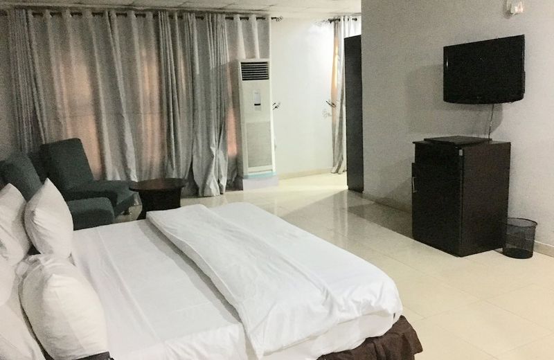 Etal Hotels and Halls Lkeja