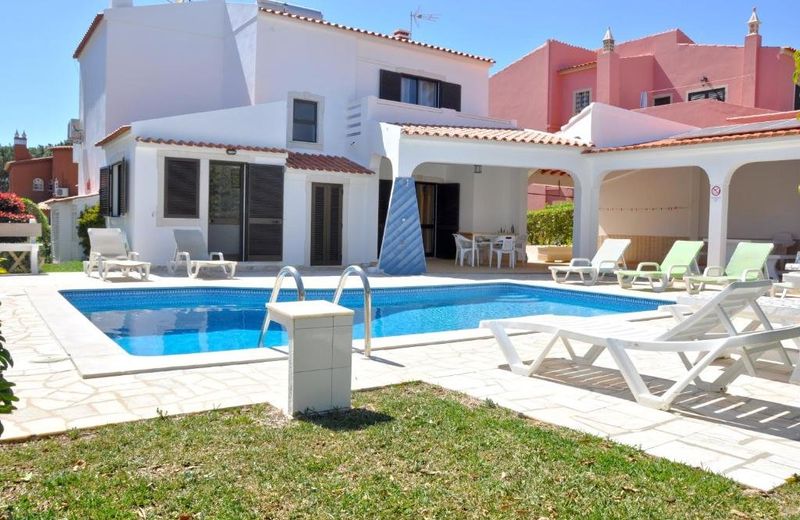 A Fantastic Place for Families, Hilton Hotel are and close to amenities