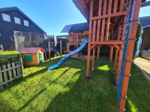 Outdoor Pictures 24