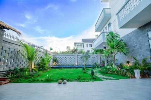Outdoor Pictures 21