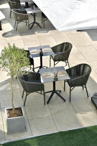 Outdoor Pictures 24