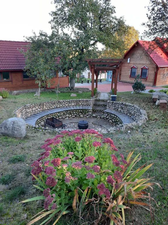 Outdoor Pictures 24