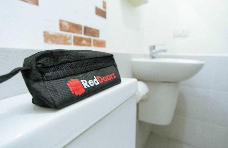 RedDoorz near Jawa Timur Park 2