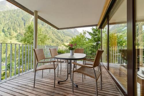 Outdoor Pictures 24