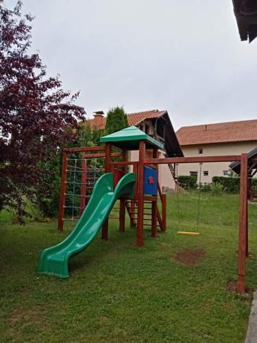 Outdoor Pictures 17