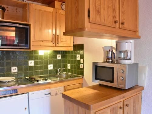 Appartement Méribel, 2 pièces, 4 personnes - FR-1-180-74