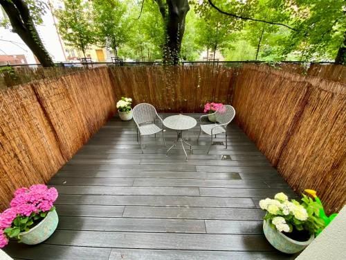 Outdoor Pictures 3