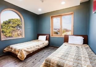 Daebudo Beradell Pension (Horseback riding experience)