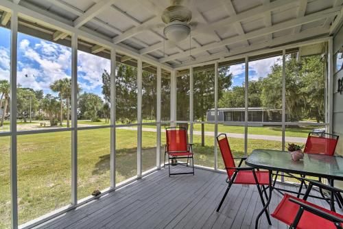 Serene Home with Ramp, Walk to Wildlife Refuge!