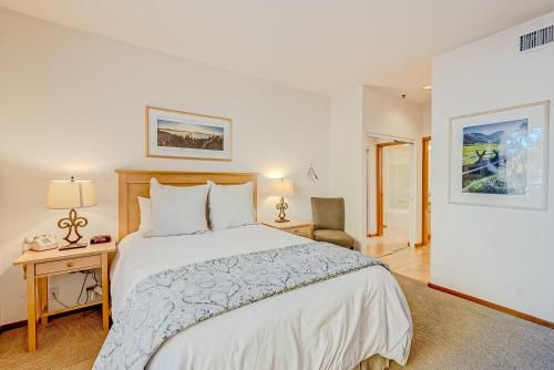Ski-In Ski-Out Squaw Valley Lodge Slopeside Townhome