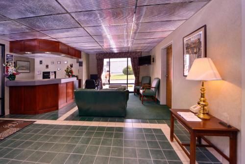 Nations Inn - West Jefferson