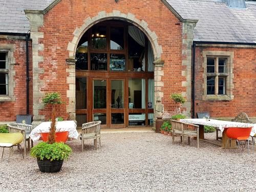 Chetwynd Lodge