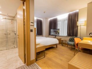 Hotel Image 1