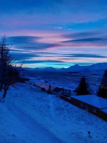 Brunalaug Guesthouse - Holiday Home