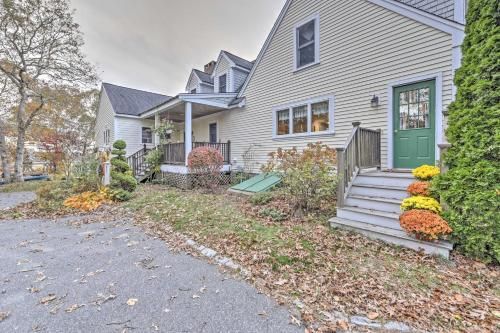 Nautical Bourne Apartment - 2 Mi to Monument Beach