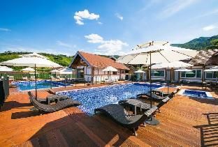 Sancheong Pongdang Pool Villa