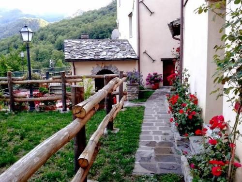 Borgo delle Panie