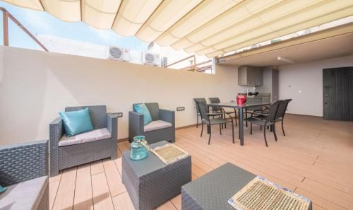 Circus House, TarracoHomes