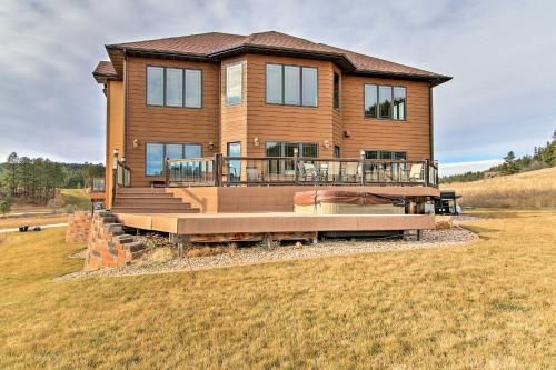 Evolve 5BR Deadwood Home with Hot Tub and Game Room!