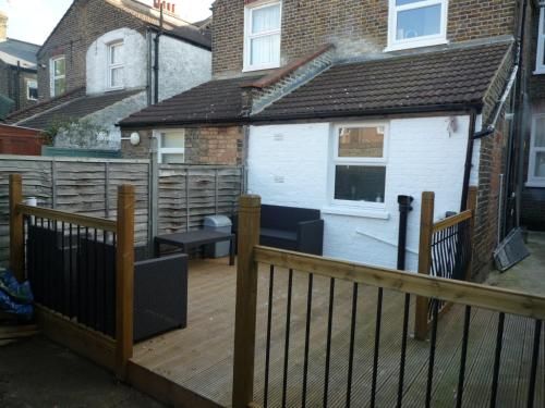 Boundary Road, 1 Bedroom & 2 Bedroom Flats
