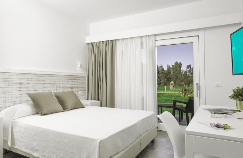Hotel S'arena Beach