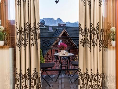 Outdoor Pictures 3